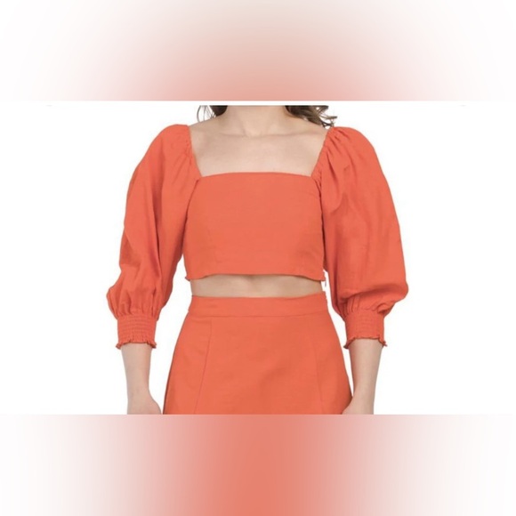 O.P.T. LULOU TOP - SIZE M / Bright Orange square neck/ Puff Sleeves - Picture 1 of 6